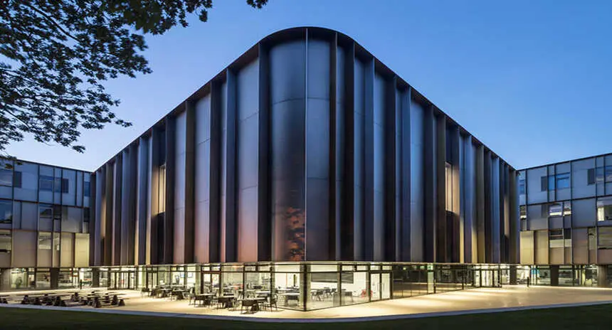 Apply Now: UK's Kent Business School Opens £3,000 Dean's Excellence MSc Scholarship Applications for 2025