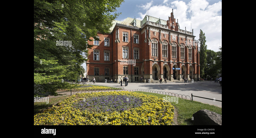 Poland University Opens Applications for 13 Fully Funded PhD Positions for International Students