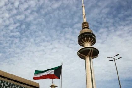 Kuwait Lifts Salary Requirement for Family Visit Visas