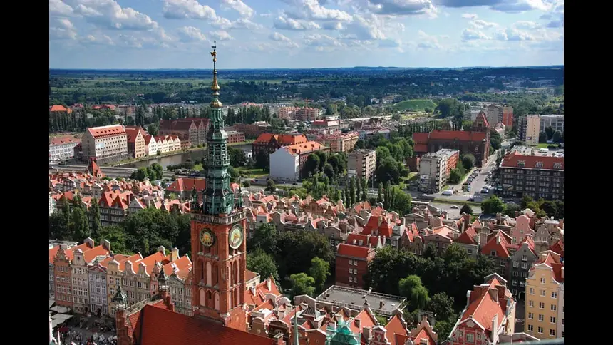 Poland moves entire work permit process online