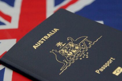 Temporary visa holders in Australia guaranteed same workplace rights as citizens