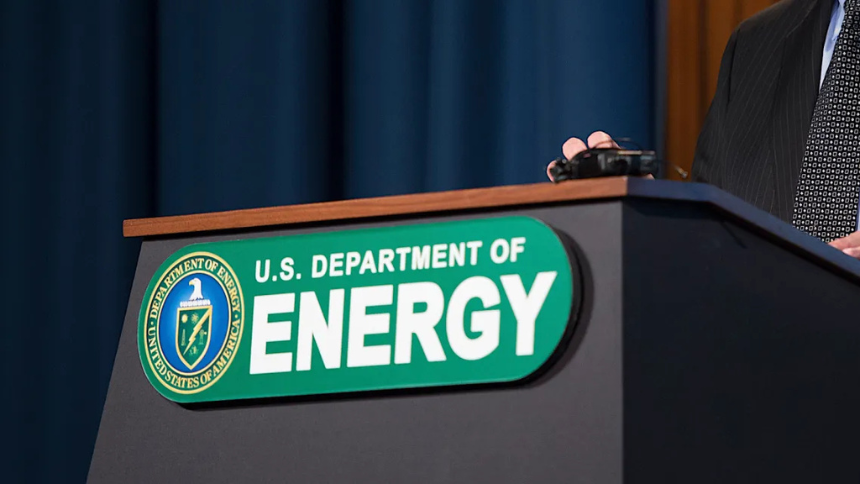 US cancels $7.6 bln in energy projects, citing weak returns for taxpayers