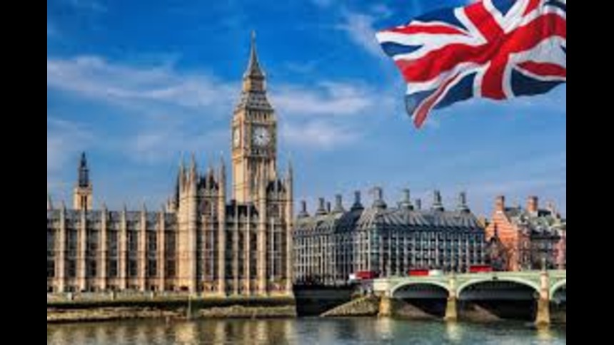 UK Migration Advisory Committee recommends keeping skilled worker salary threshold at £41,700