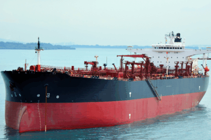 US sanctions on Chinese port force tankers to divert, stir global oil routes